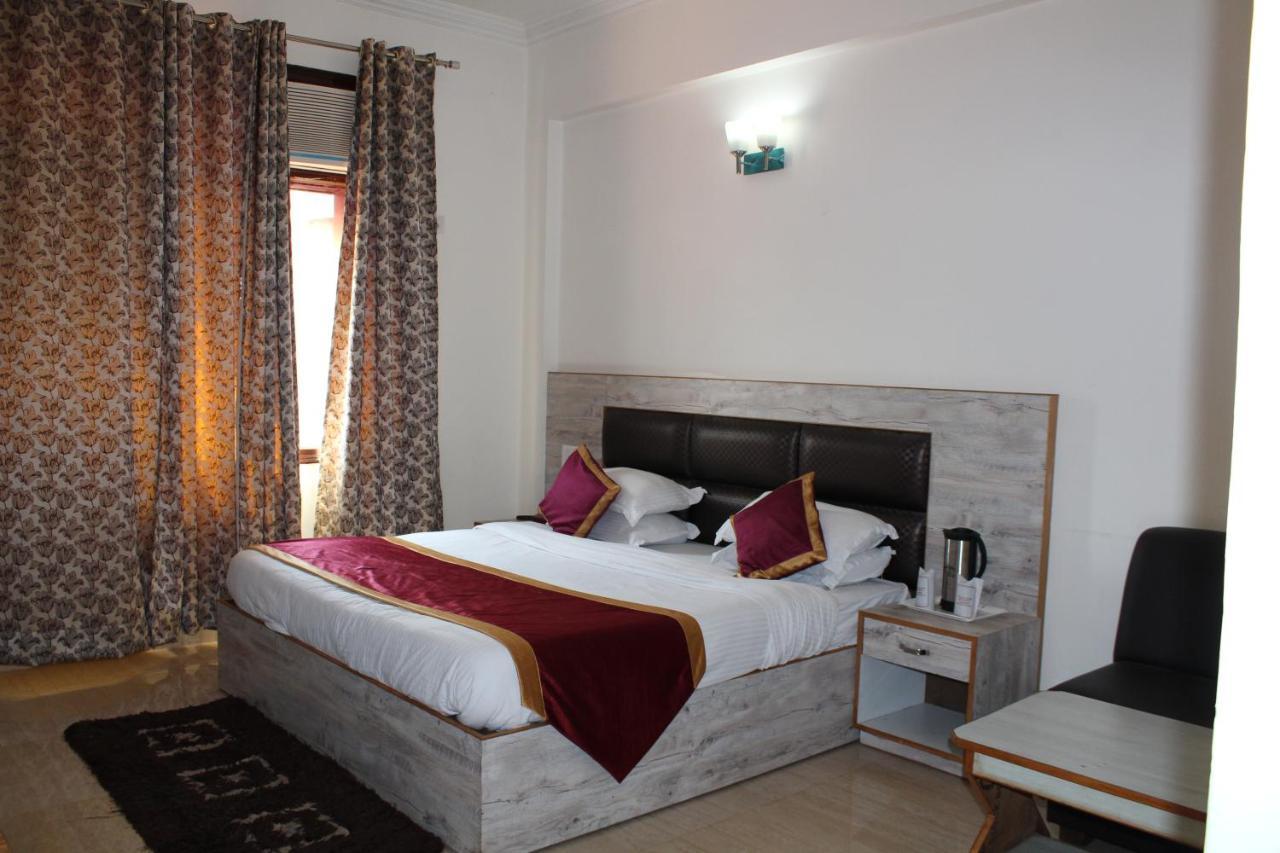 Hotel Mount View Katra  Kültér fotó